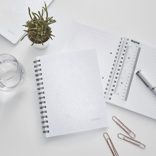 Notitieboek Leitz WOW A5 lijn spiraal PP wit-2