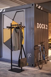 Garderoberek MAUL Salsa staand 172x52x40cm 40kg, 8 haken zwart RAL9004