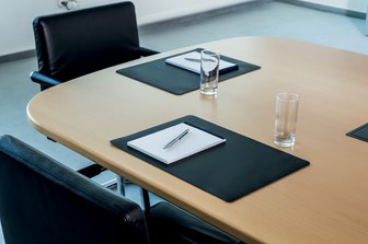 Onderlegger Durable 42x30cm zwart-2