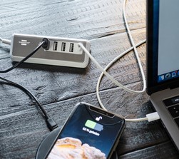 Oplader Brennenstuhl Estilo 1x USB-C & 4x USB-A wit-2
