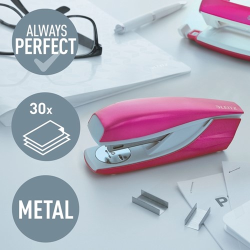 Nietmachine Leitz NeXXt Wow metaal 30 vel roze-1