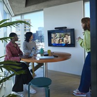 HP Poly Studio R30 USB Video Bar and BT Remote with HP USB-C Dock G5 (ABB)-2