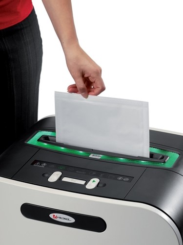 Olie voor papiervernietiger sheet Rexel 20vel-1