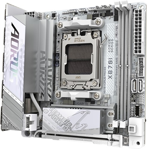 GIGABYTE X870I AORUS PRO ICE moederbord AMD X870 Socket AM5 Micro ITX-3