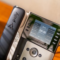 HP Poly Edge E350 IP-telefoon met PoE-ondersteuning-3