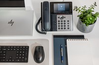 HP Poly Edge E550 IP-telefoon met PoE-ondersteuning-2